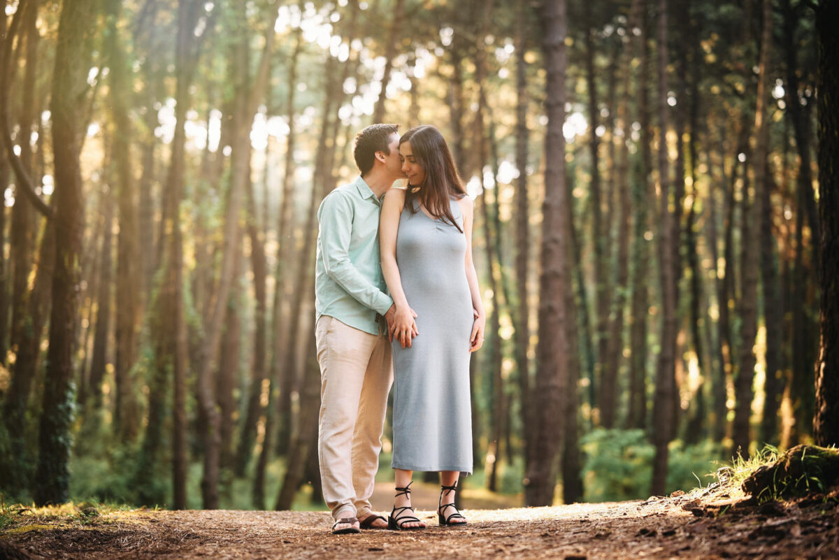 SESION SESION DE PREBODA EN LOS PINARES DE LIENCRES Y PLAYA DE VALDEARENAS